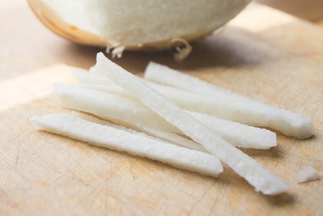 Jicama sliced